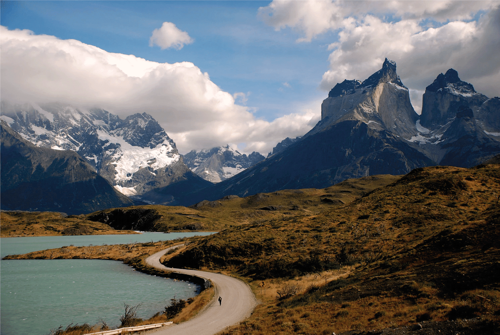 Lee más sobre el artículo Fixing trails in Torres del Paine
